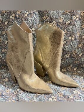 Dolce Vita Nestly Booties in Metallic Light Gold